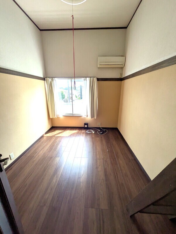 居室・リビング　※別号室の参考写真です