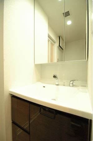 洗面設備　※同シリーズ参照