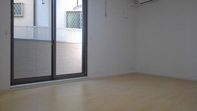 居室・リビング　洋室7.6帖のお部屋です。