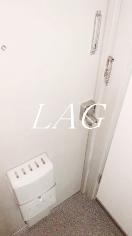 玄関　玄関です。