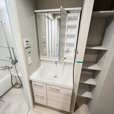 洗面設備　同仕様タイプです