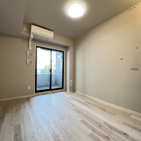 居室・リビング　同仕様タイプです