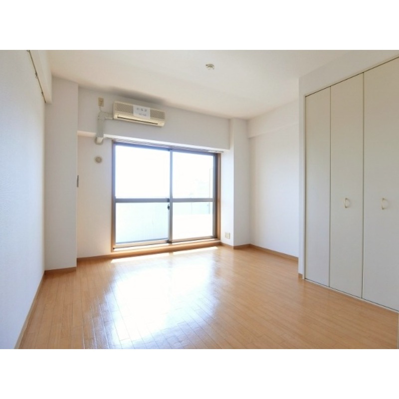 居室・リビング　図面と現状に相違がある場合には現状を優先