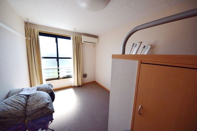 その他部屋・スペース　★明るい洋室ですね★