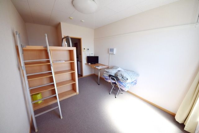 居室・リビング　★風通しの良い洋室です★