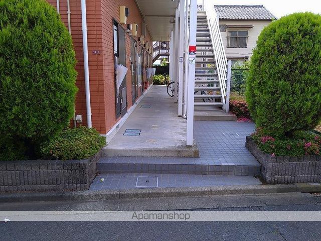 エントランス　エントランス