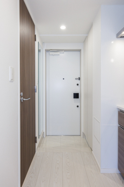 玄関　※写真は同タイプ住戸です。