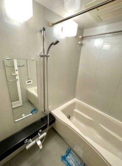 バス・シャワールーム　☆ゆっくりくつろげるお風呂☆