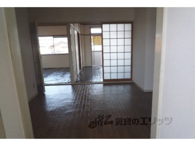 居室・リビング　リビング