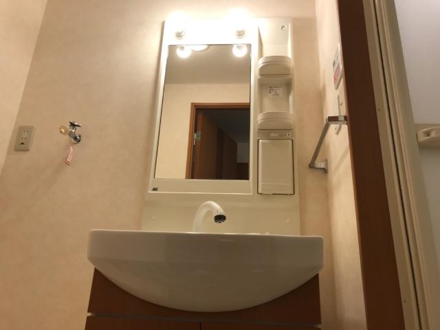 洗面設備　洗髪洗面化粧台