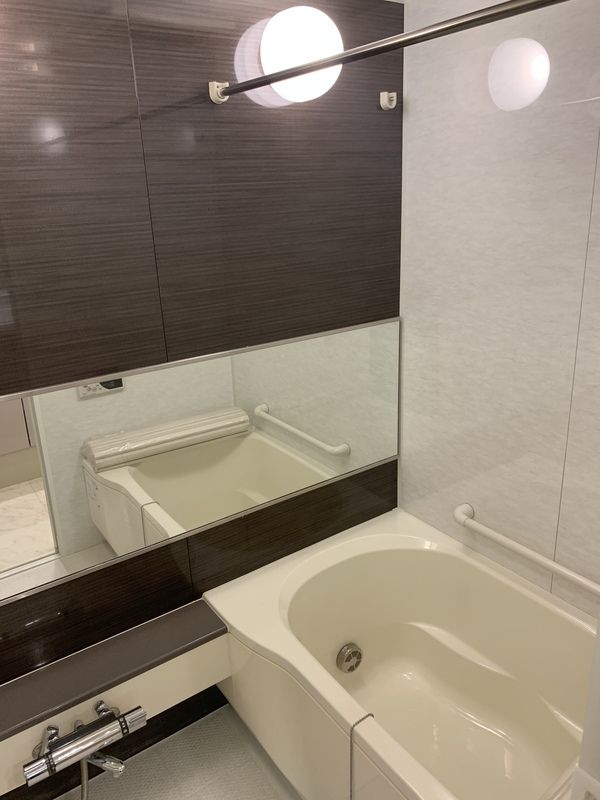 バス・シャワールーム　☆ゆったりくつろげるお風呂☆