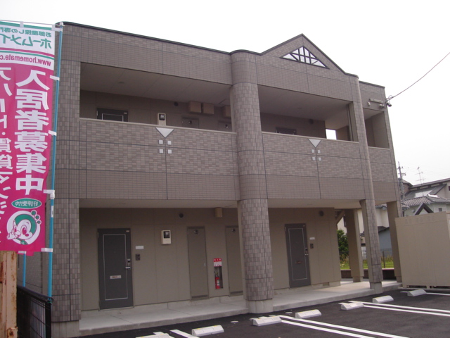 建物外観　外観写真（昼）