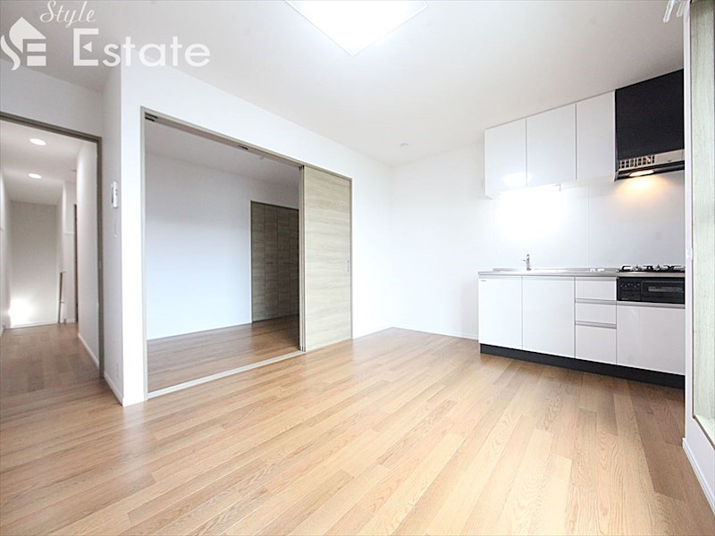 居室・リビング　内装