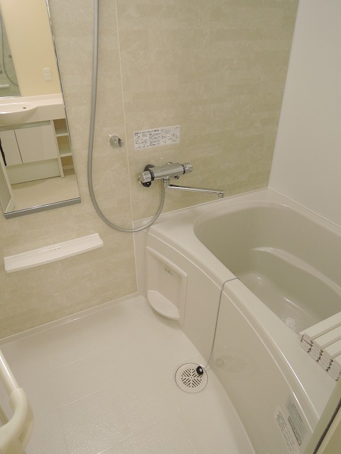 バス・シャワールーム　★暖房乾燥機付きバス★