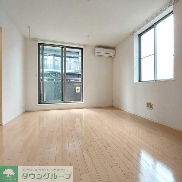 居室・リビング　リビング