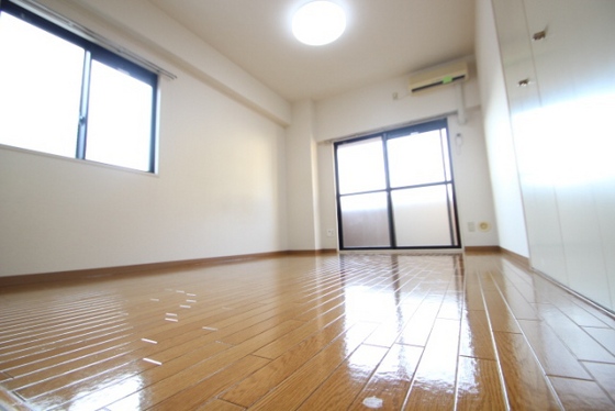 居室・リビング　※別部屋の写真です