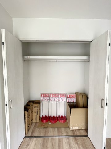 収納　※新築時の建設中のお部屋の写真です。