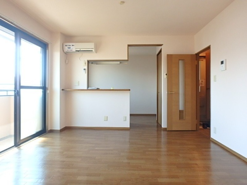 居室・リビング　図面と現状に相違がある場合には現状を優先