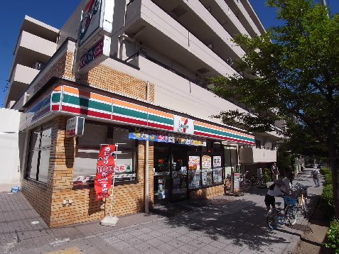 コンビニ　セブンイレブン 神戸御影郡家店（コンビニ）まで307m