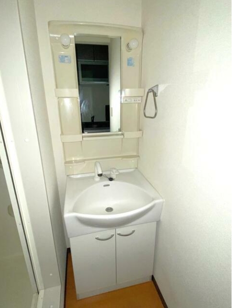 洗面設備　洗面所です