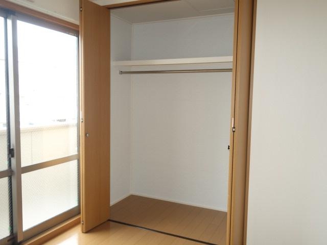 収納　いっぱい入る収納スペース