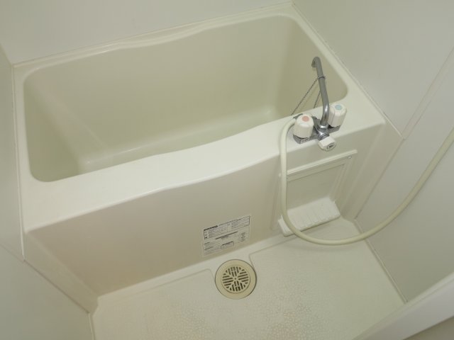 バス・シャワールーム　浴室乾燥機付き