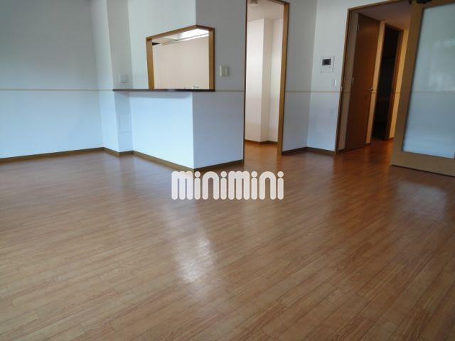 居室・リビング　広々室内