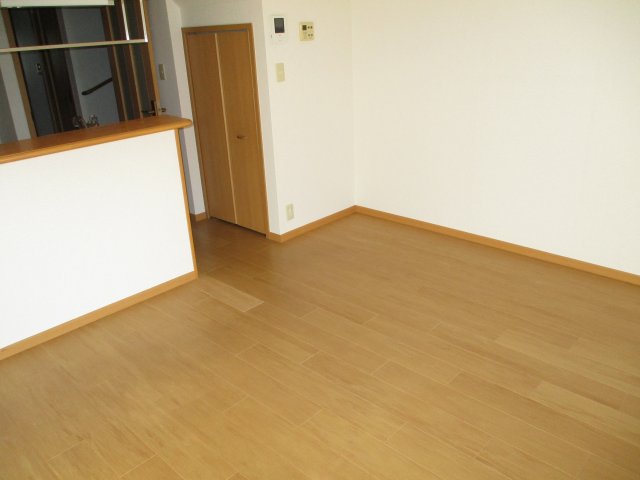 居室・リビング　使いやすい居間です