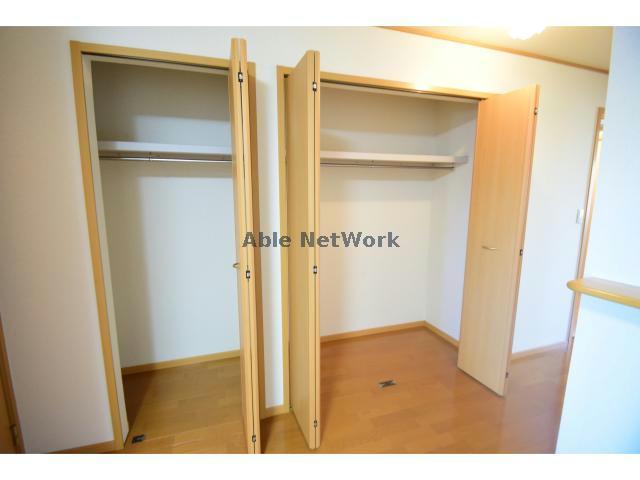 収納　クローゼット