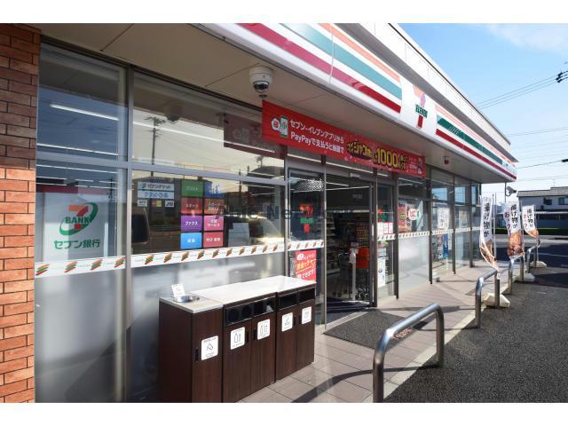 コンビニ　セブンイレブン柏森駅南店（コンビニ）まで335m