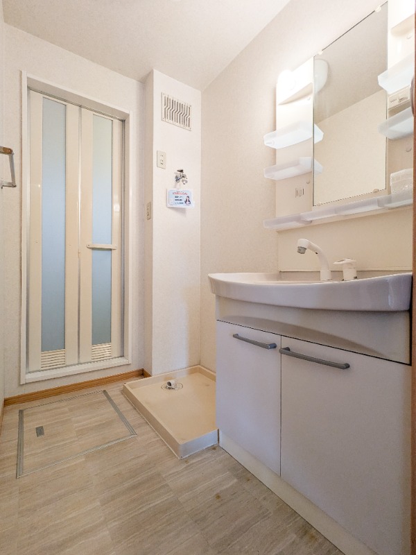 洗面設備　図面と現状に相違がある場合には現状を優先