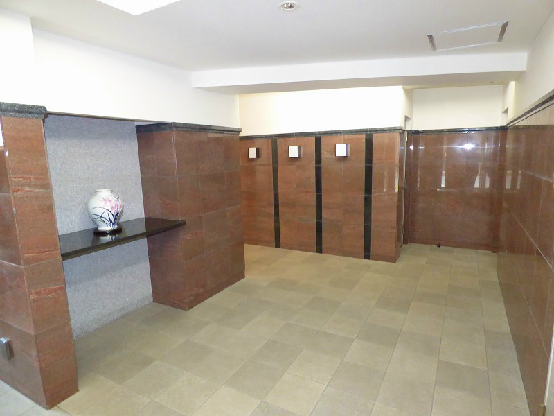 ロビー　クオーレ靭公園　ロビー