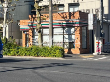 コンビニ　セブンイレブン 大田区大森北6丁目店（コンビニ）まで211m