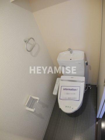 トイレ　※同間取りの別の階のお部屋の画像です※