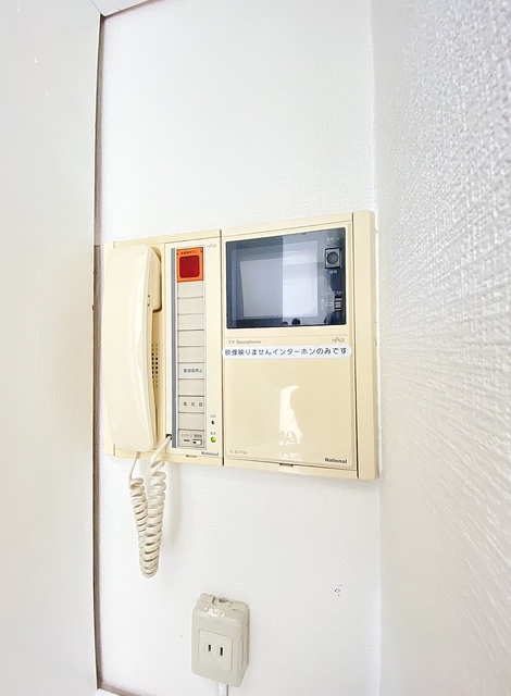 セキュリティ　インターホン付きオートロック