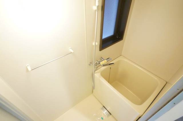 バス・シャワールーム　同型イメージ