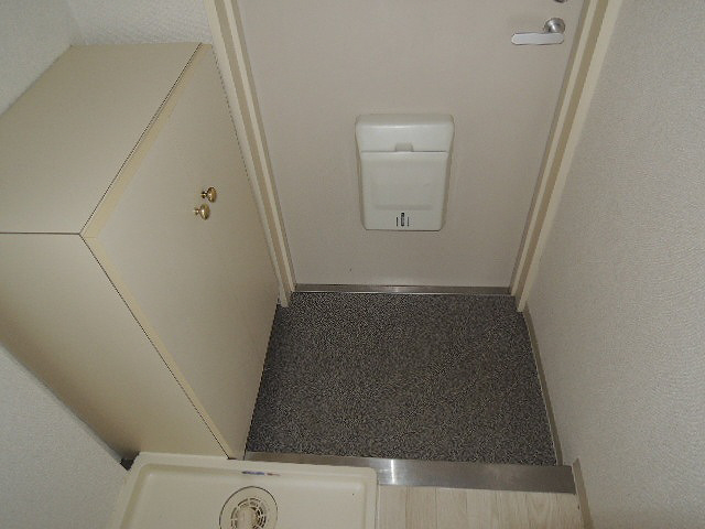 玄関　シンプルで使いやすい玄関です