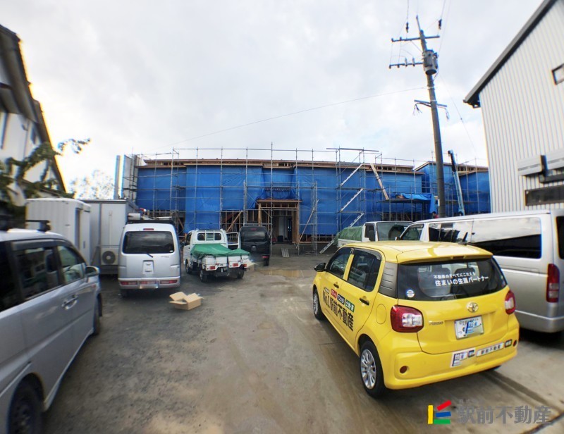 居室・リビング　広々としたリビング