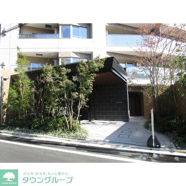 エントランス　★お問い合わせはタウンハウジングまで★