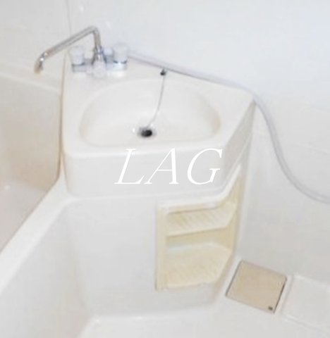 洗面設備　洗面台です。