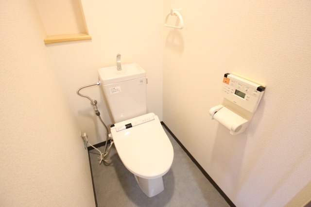 トイレ　※別部屋の参考写真のため、原状優先です。