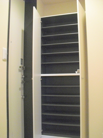 玄関　トールサイズの玄関シューズボックス