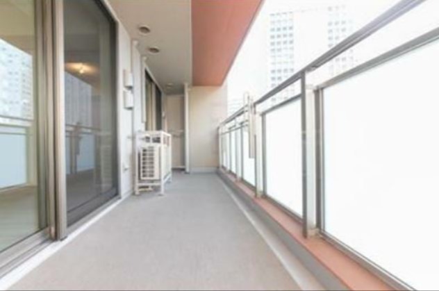 バルコニー　※同仕様写真含む