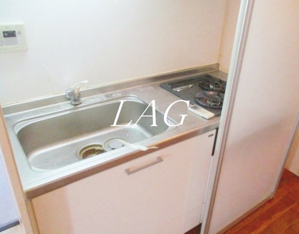 キッチン　キッチンです。