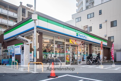 コンビニ　ファミリーマート 亀戸六丁目店（コンビニ）まで360m