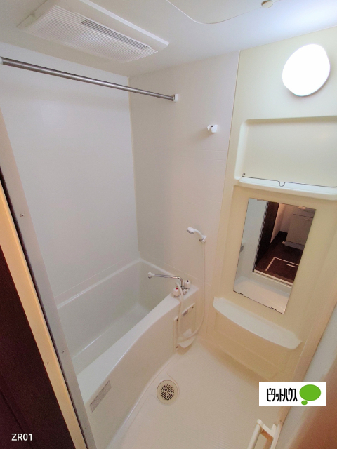 バス・シャワールーム　同物件別部屋