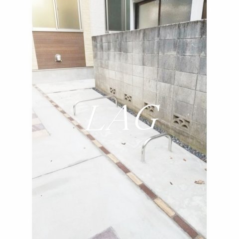 その他共有部分　駐輪場になります。