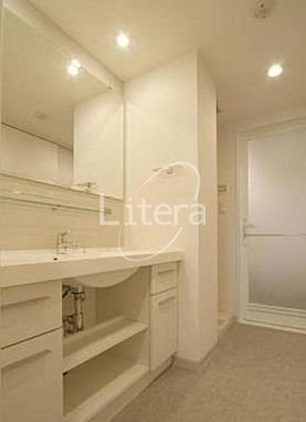 洗面設備　参考写真