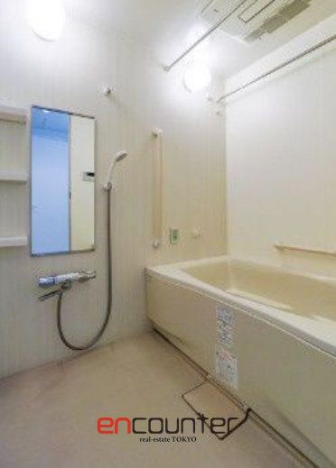 バス・シャワールーム　バス