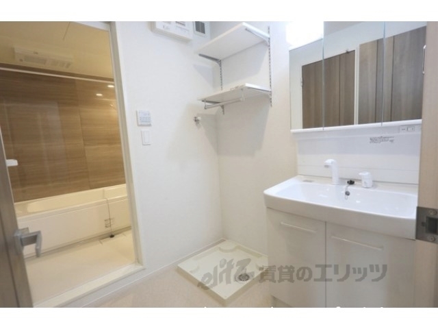 洗面設備　同仕様